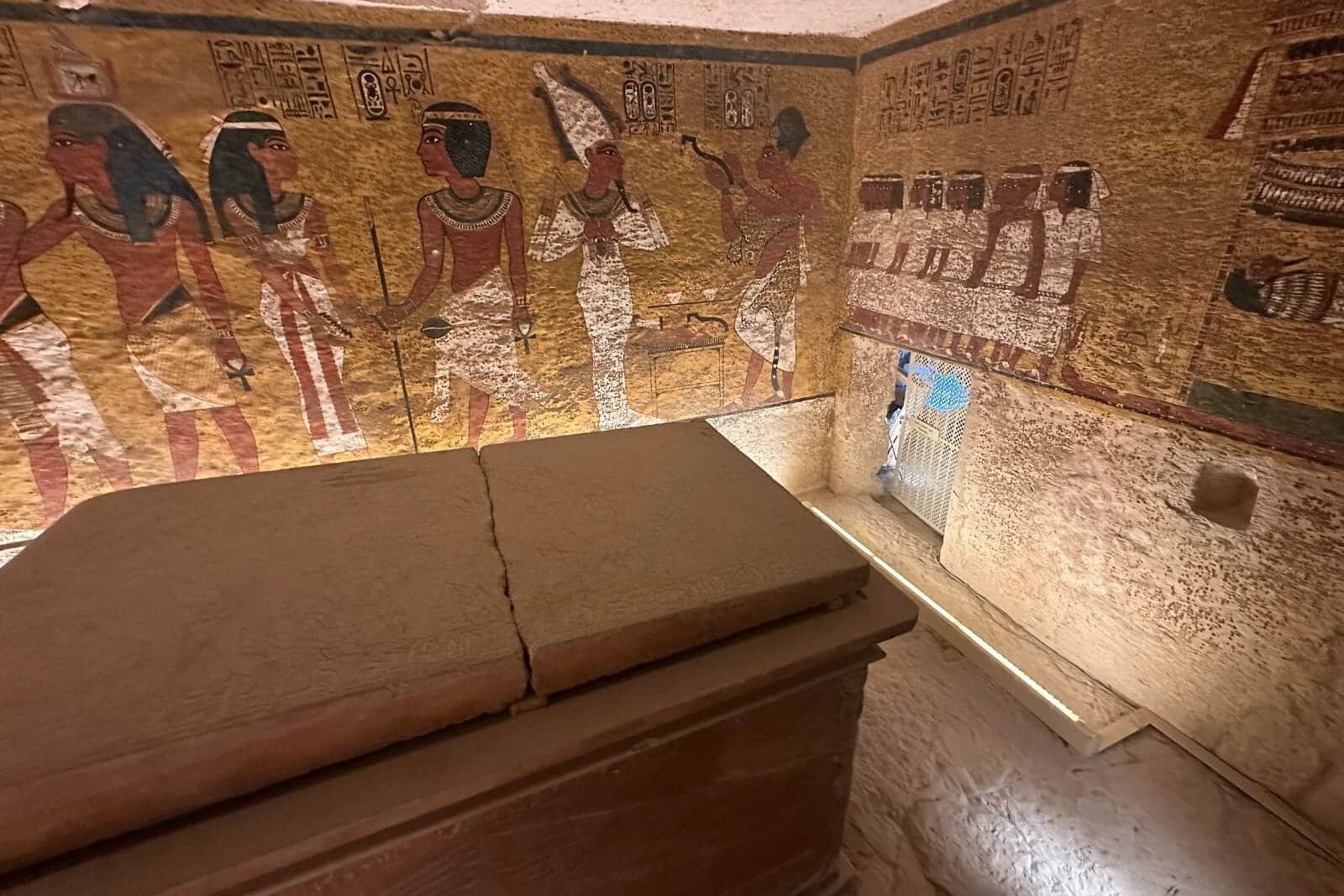 Burial chamber of Tutankhamun, tomb KV62, Valley of the Kings